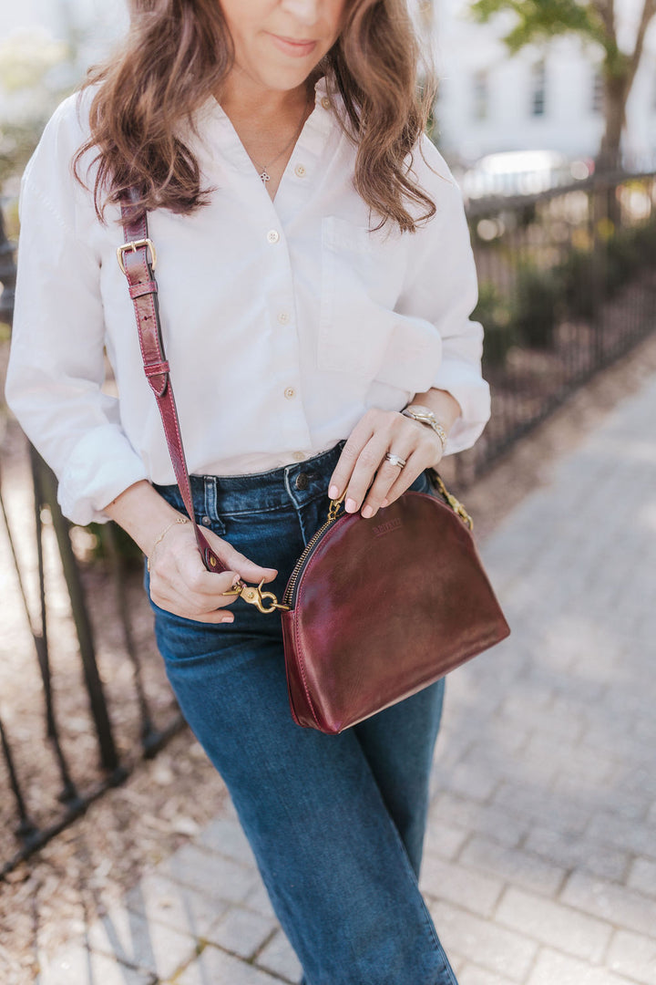 Hopper Crossbody Bag | Cherry Leather