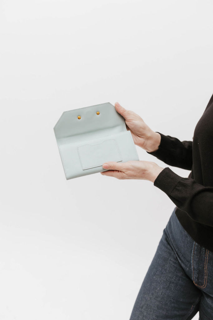 1943 Wallet | Sky Leather