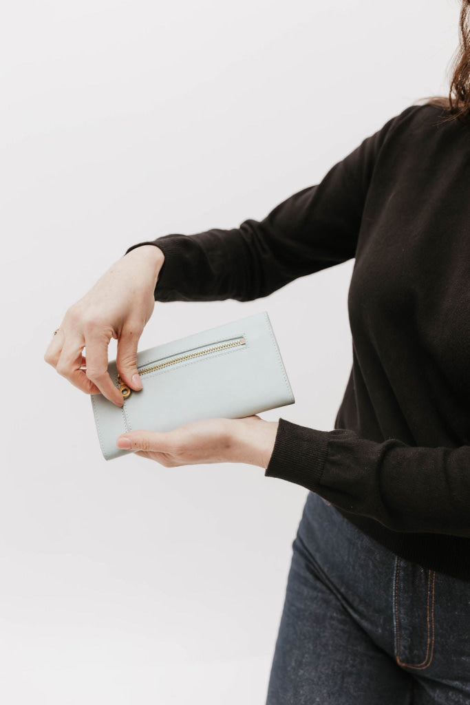 1943 Wallet | Sky Leather