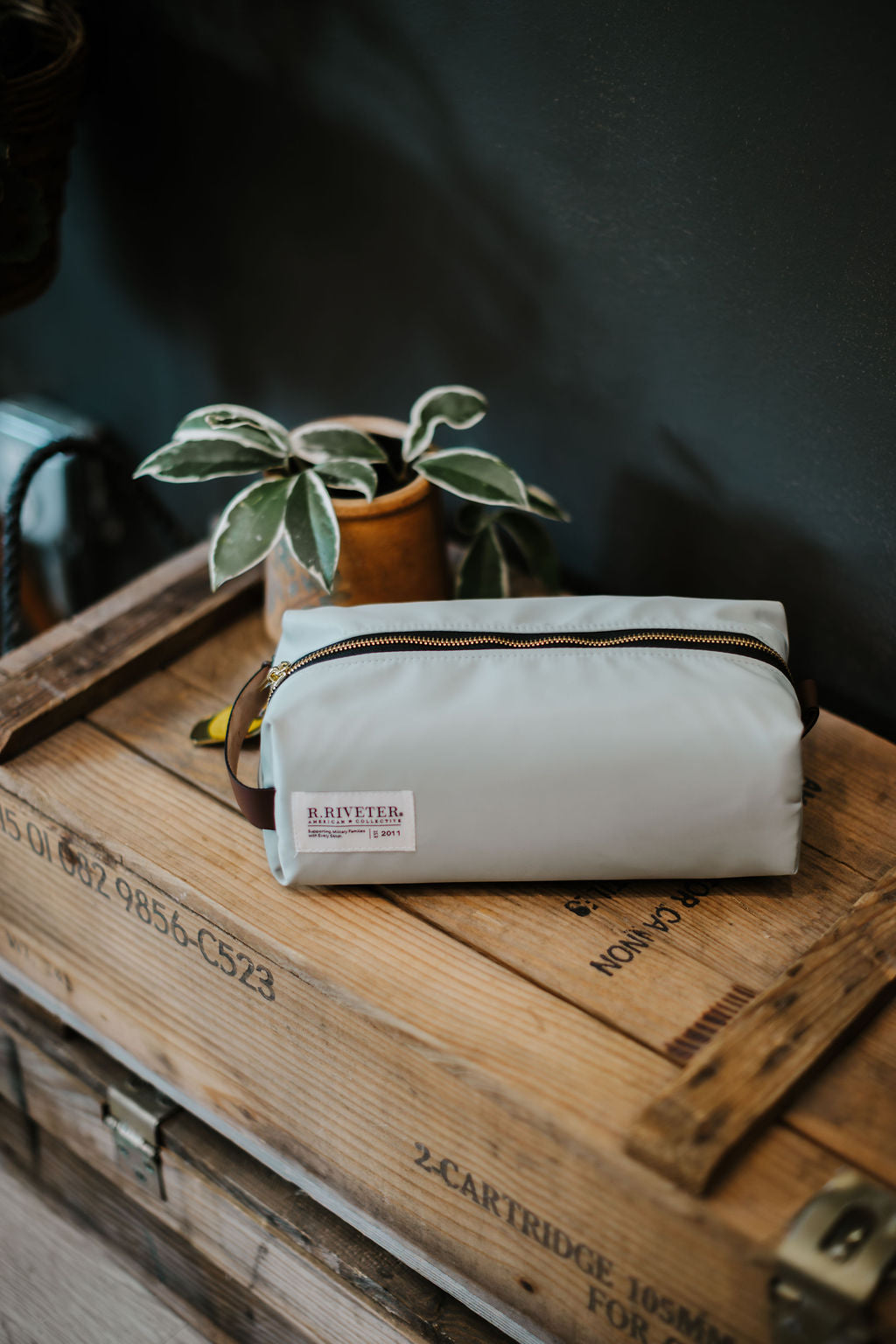 Dopp Kit | Slate Nylon + Brown Leather