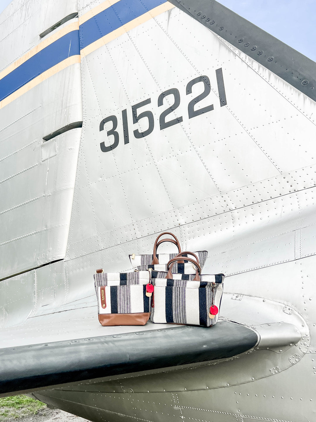 Dot | Black and White Woven + Brown Leather