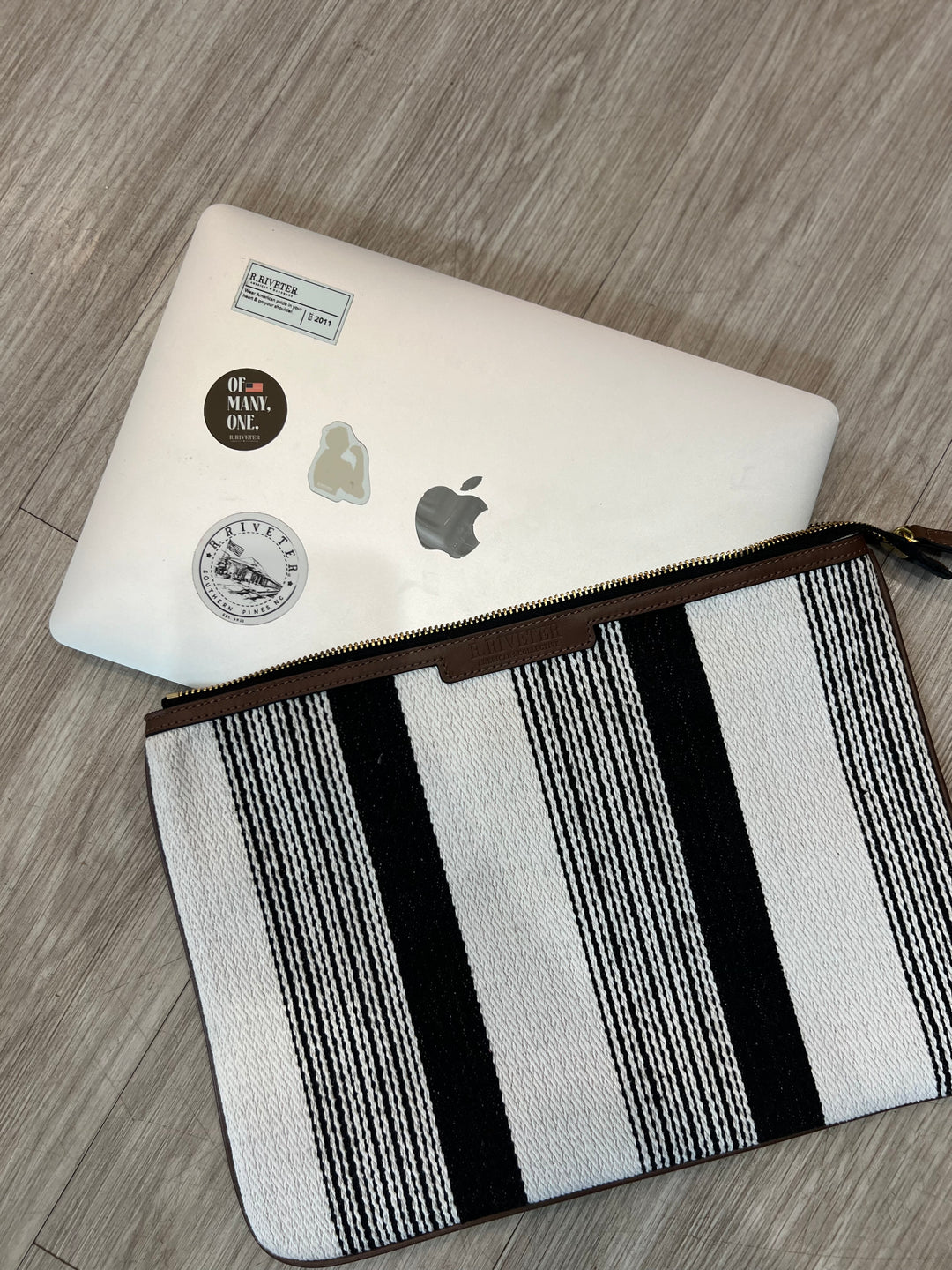 Richmond | Laptop Case Black and White Woven
