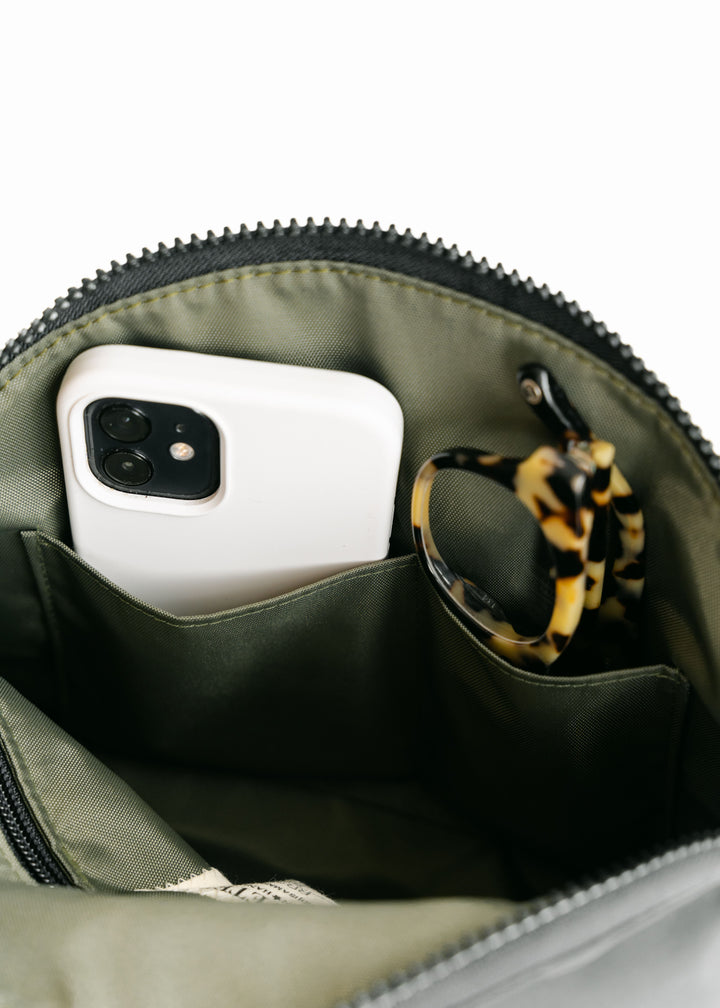 Hopper | Black Nylon (Geo Webbed Strap)