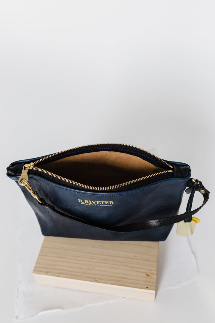 Naomi Zipper Clutch | Navy Leather