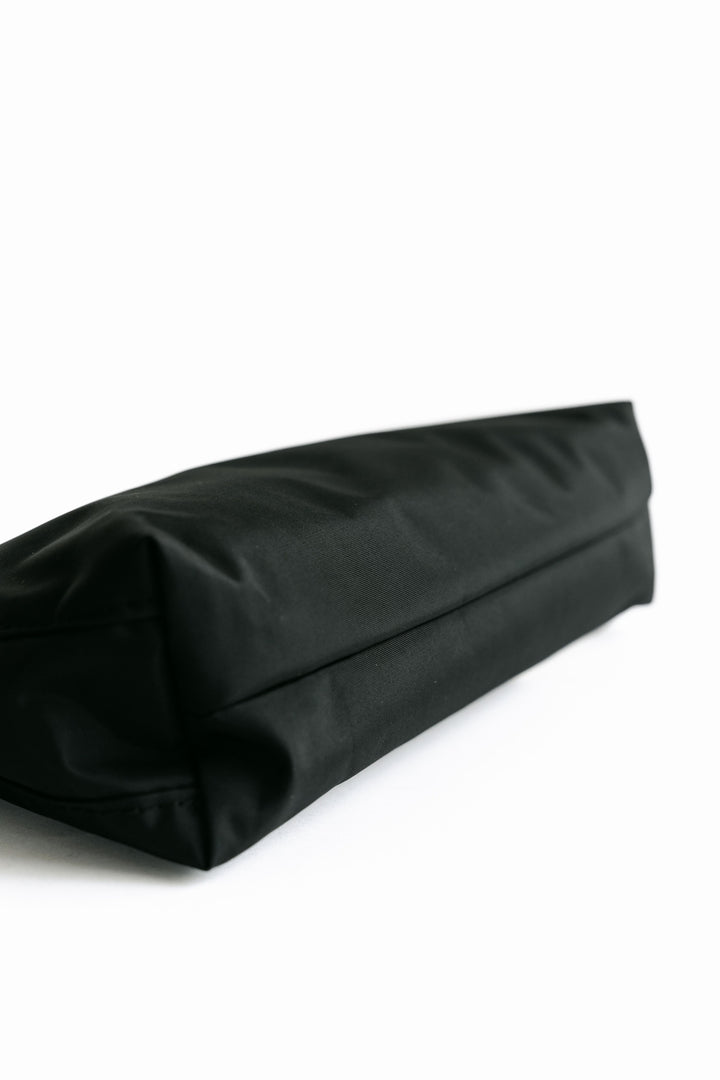 Hopper | Black Nylon (Geo Webbed Strap)