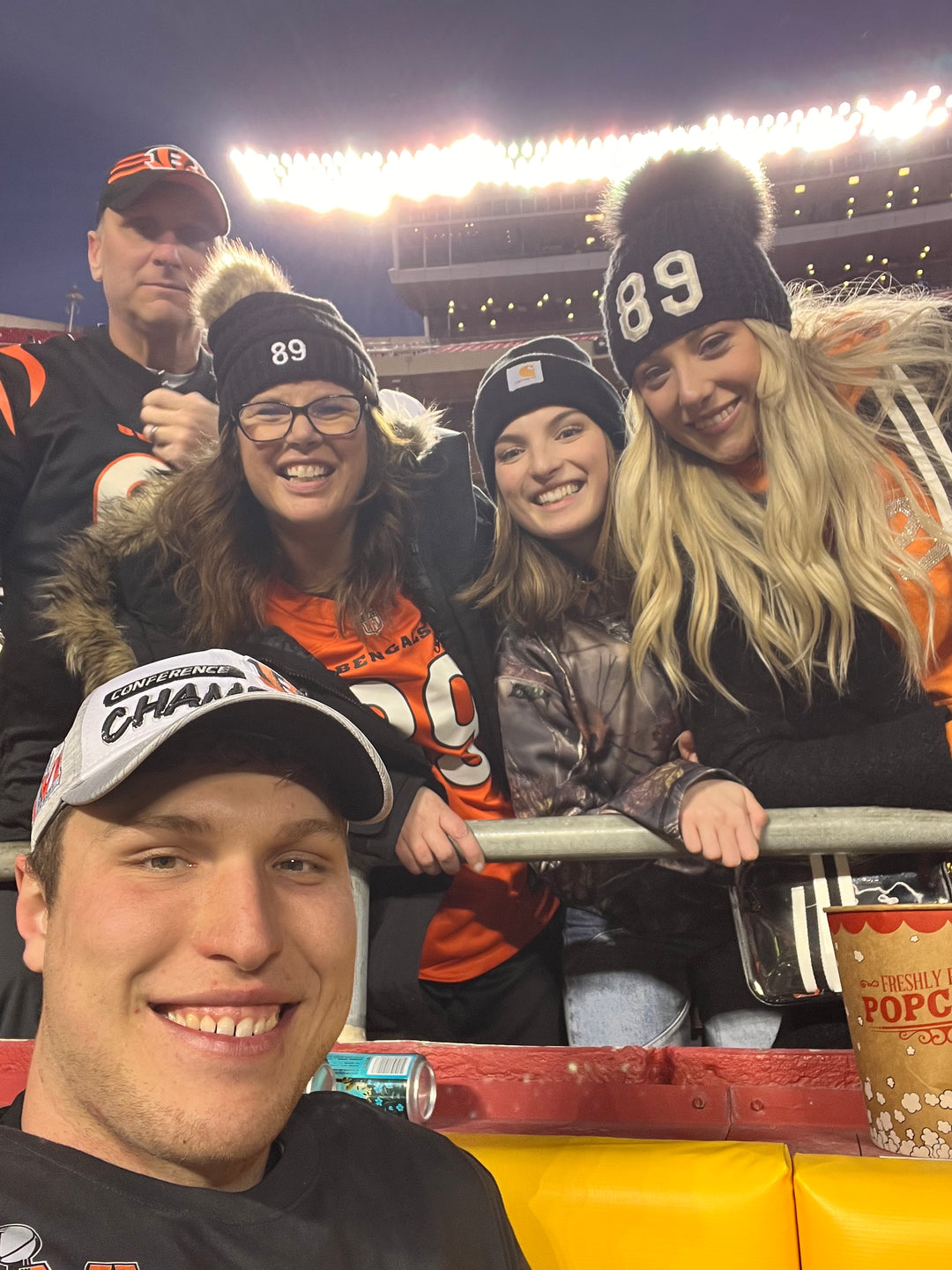RR396 and her Family - super bowl bound!