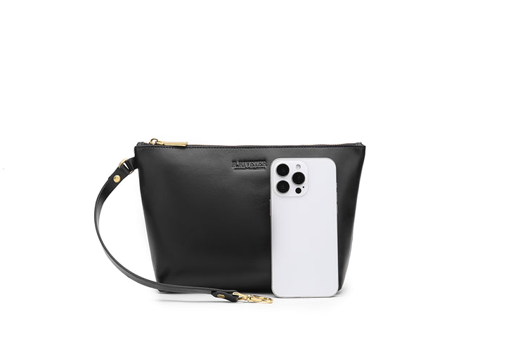 Naomi Zipper Clutch | Matte Black Leather