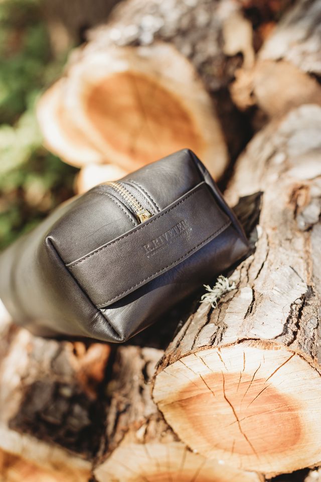 Mens Dopp Kit | Black Leather