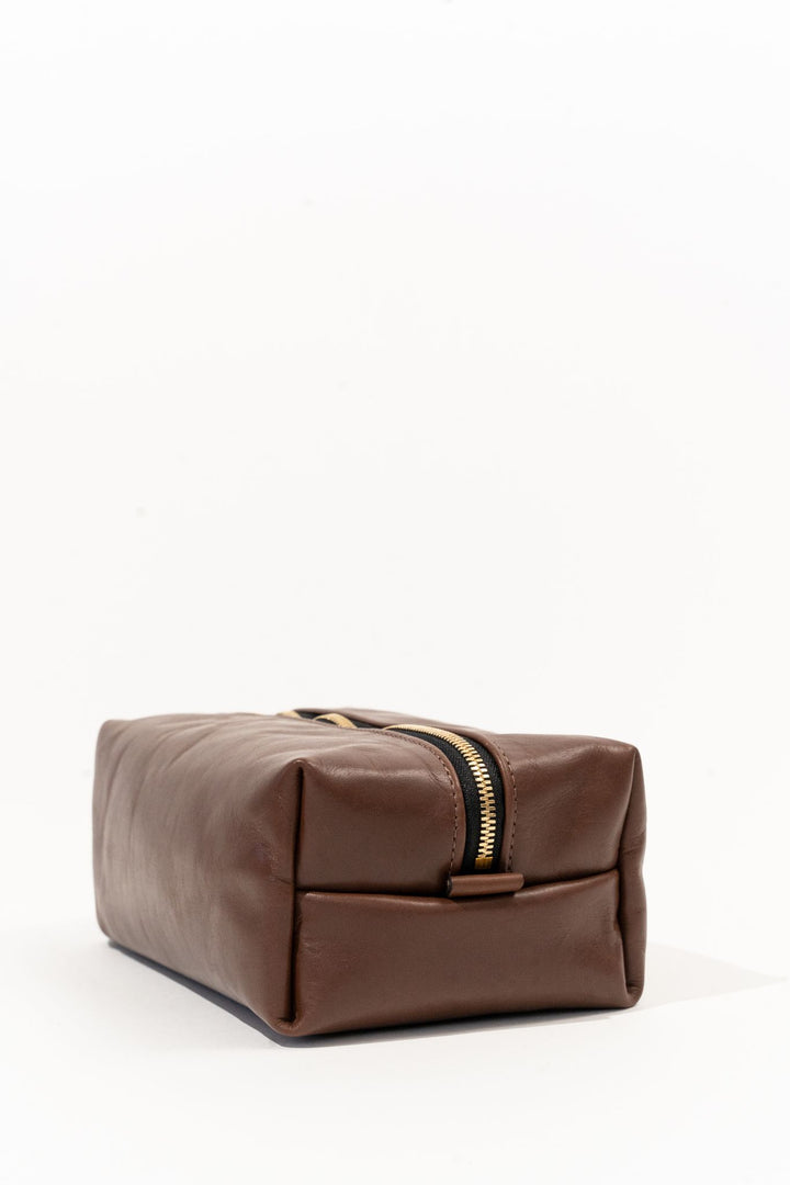 Large Dopp Kit | Brown Leather