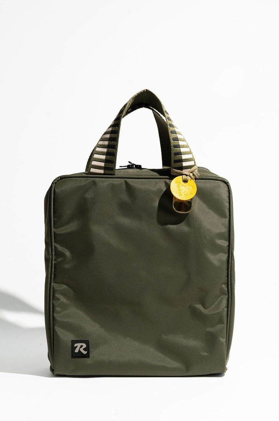 Reveille Vertical Nylon Cosmetic Case Fatigue Verticalcosmeticcase