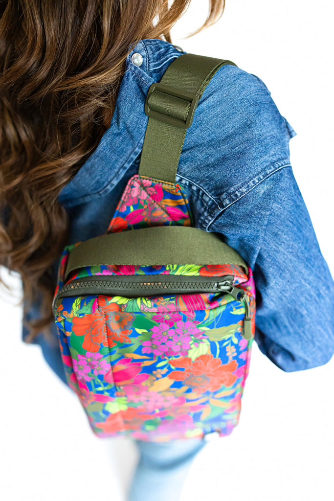 Mae | Bold Blooms