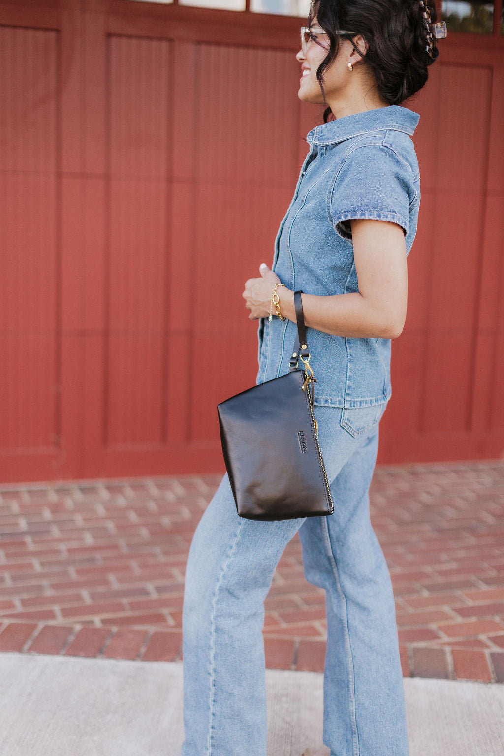 Naomi Zipper Clutch | Black Leather