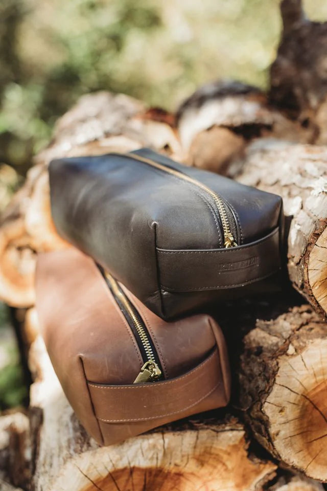 Mens Dopp Kit | Black Leather