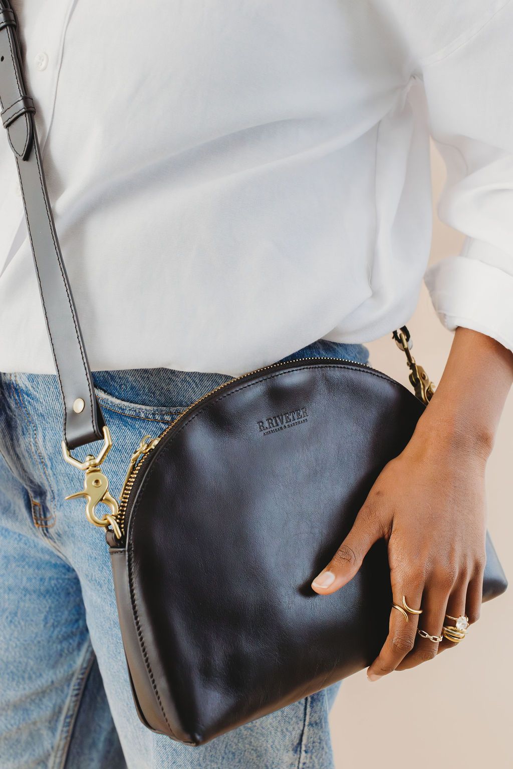 Hopper Crossbody Bag | Matte Black Leather