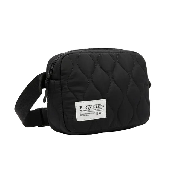Augusta | Black Woobie Quilted – R. Riveter