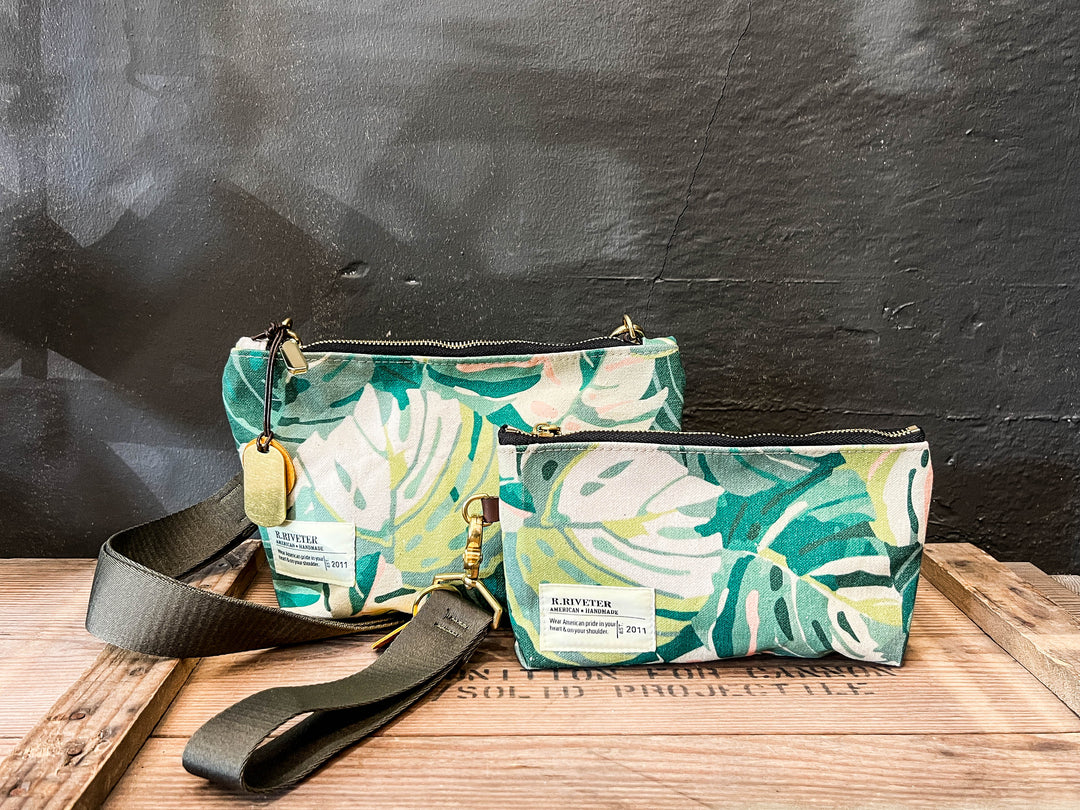 Lucy Wristlet | Abstract Foliage
