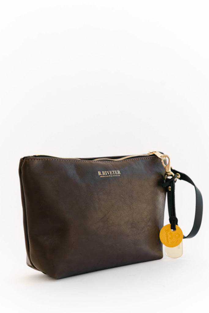 Naomi | Signature Brown Leather Zipper Clutch