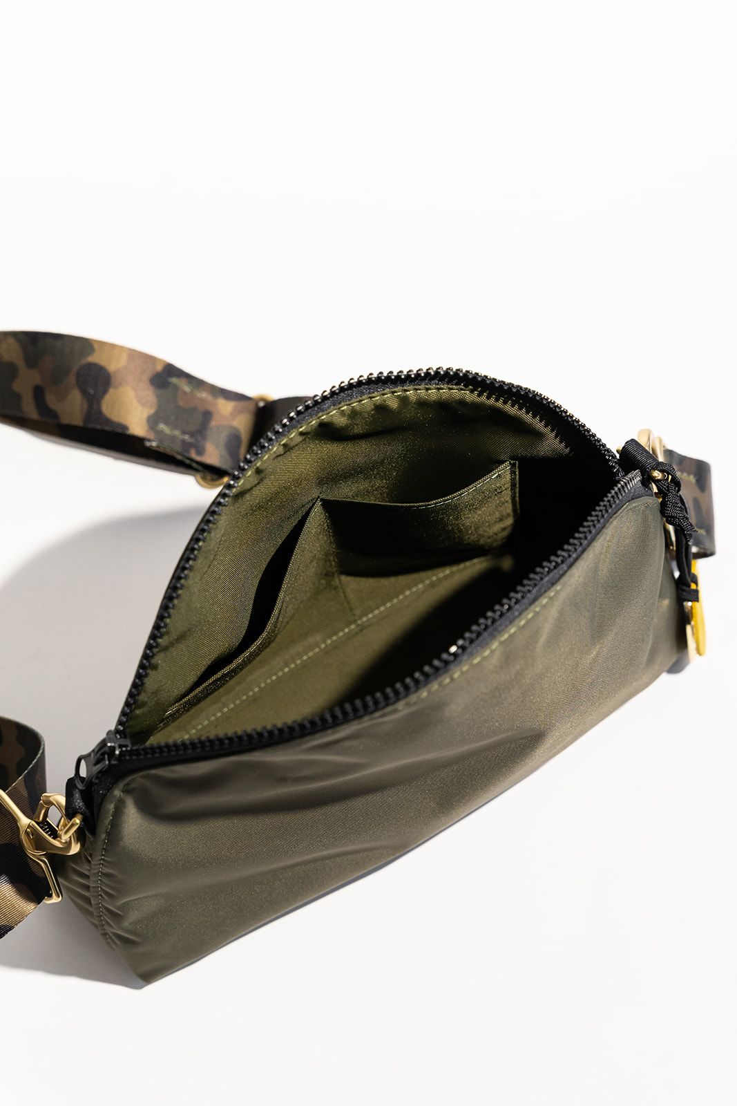 Hopper | Military Green Nylon