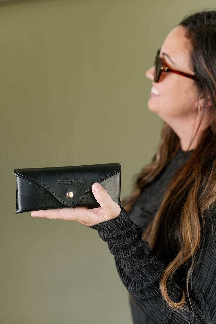 1776 Sunglasses Case | Signature Black Leather