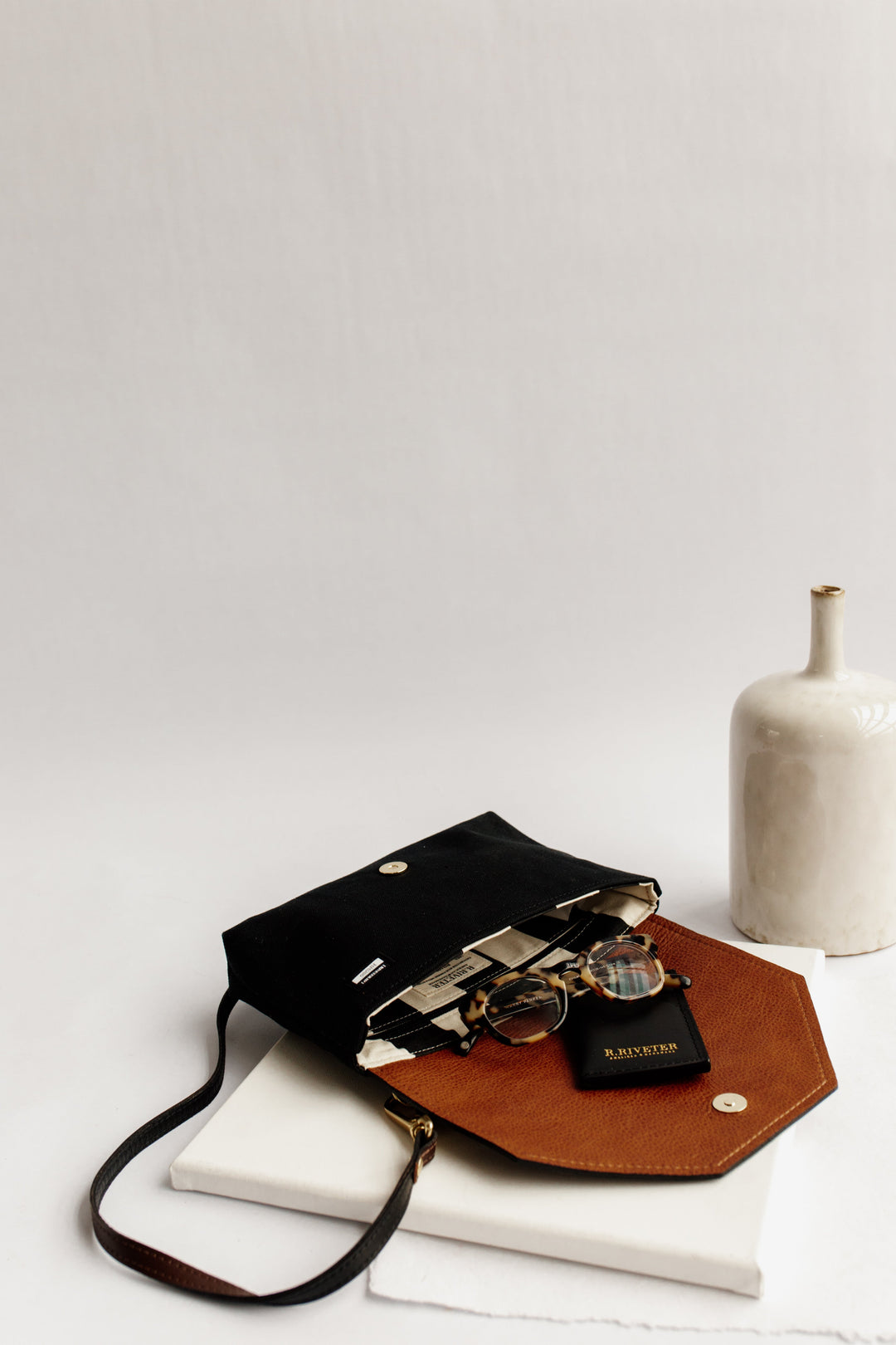 Otto  Signature Black Canvas + Brown Leather – R. Riveter