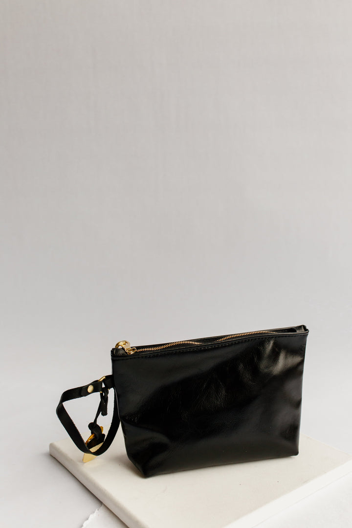 Naomi | Signature Black Leather Zipper Clutch