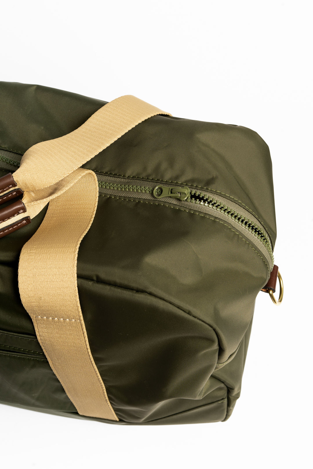 Duffle Bag  JEEP® Collaboration Fatigue Nylon + Brown Leather – R. Riveter