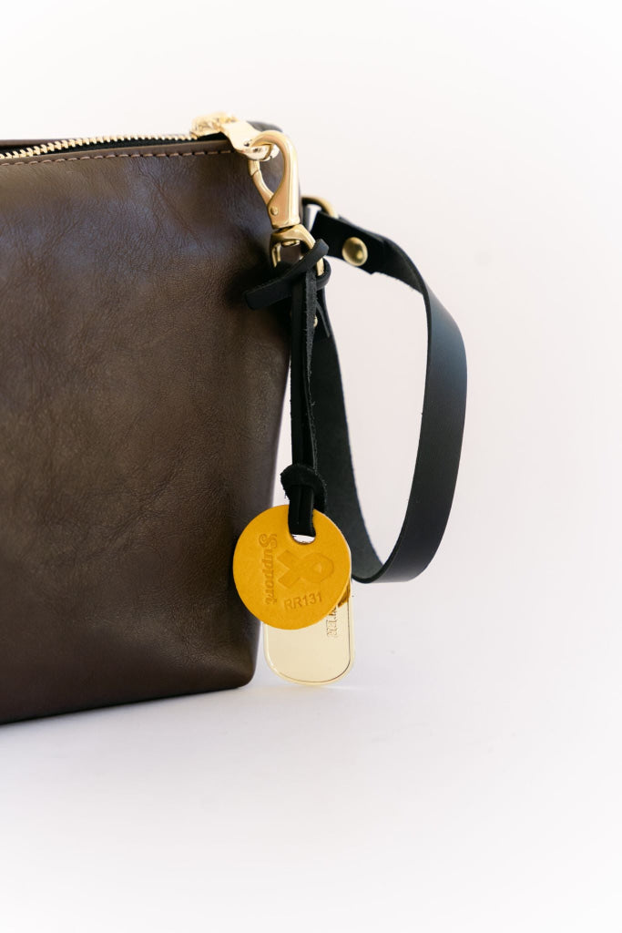 Naomi | Signature Brown Leather Zipper Clutch